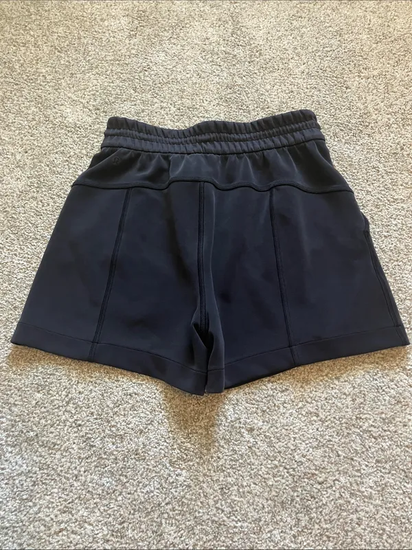 Lululemon Softstreme Relaxed Short 4" - Image 3