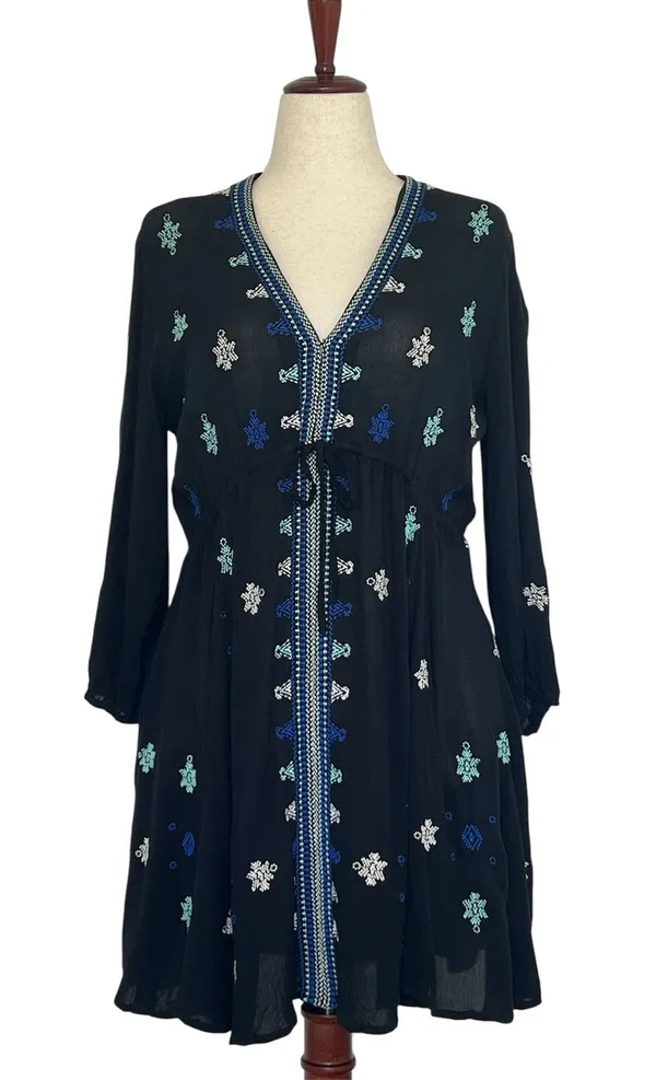 Free People Embroidered Mini Dress Black Boho Tunic Size M - Image 2
