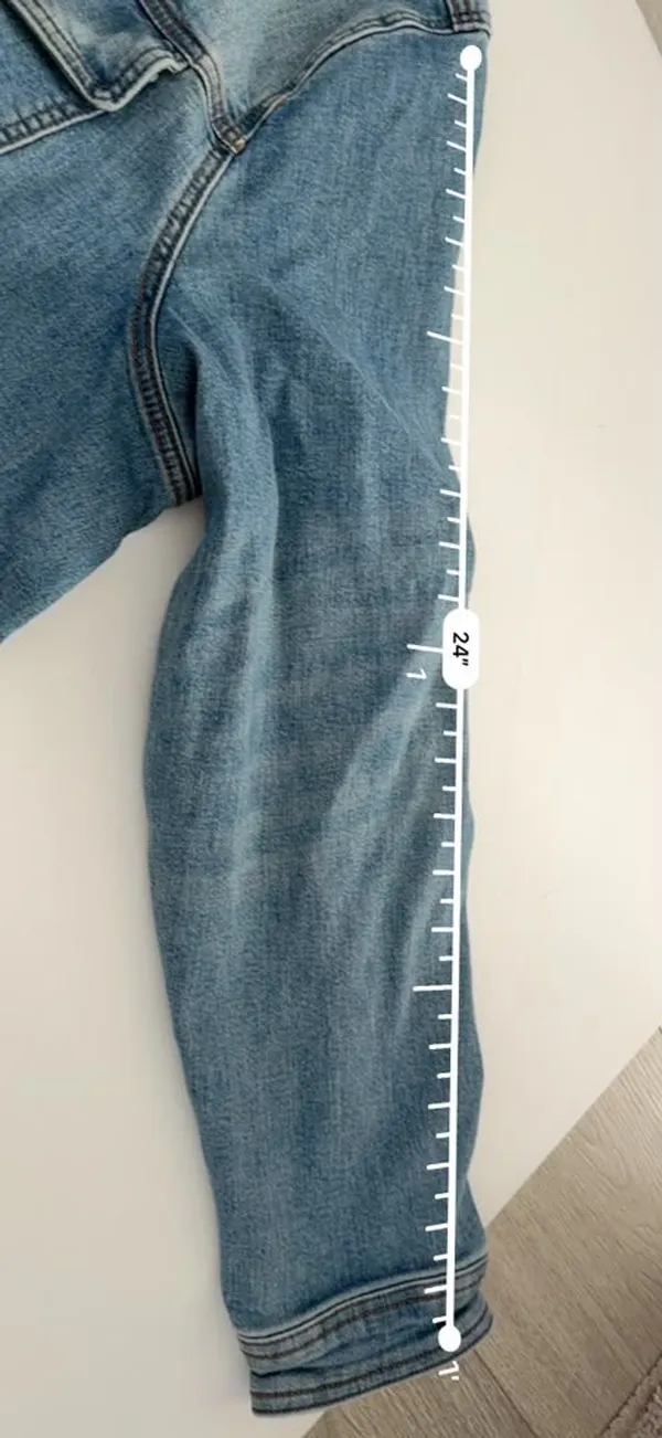 Women’s Denim Jacket Shacket Size 3X Light Wash Button Down Jacket - Image 10