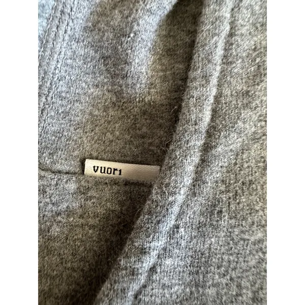 Vuori Women's Heather Grey Ribbed Cuff Jogger Sweatpants – Size 2/4 - Image 3