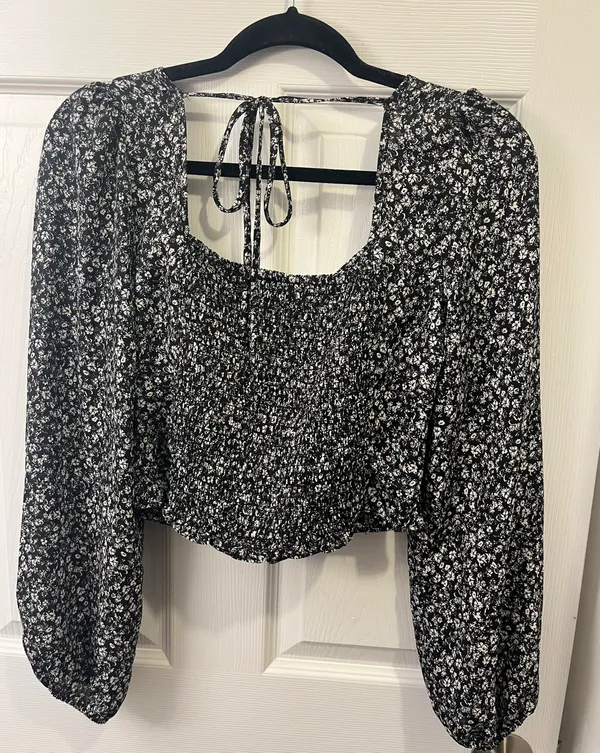 Altar'd State Long Sleeve Top - Image 2