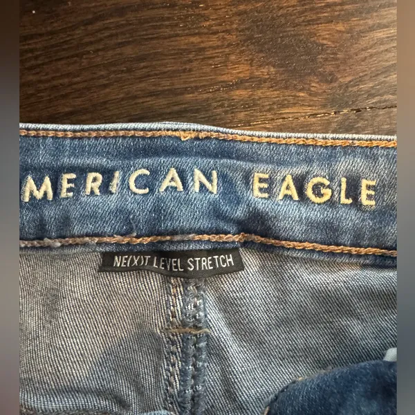 American Eagle Super High Rise Jegging size 6 - Image 2