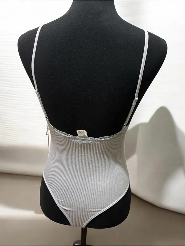 Forever 21 Light Gray Ribbed Lace-Trim Bodysuit - Image 2