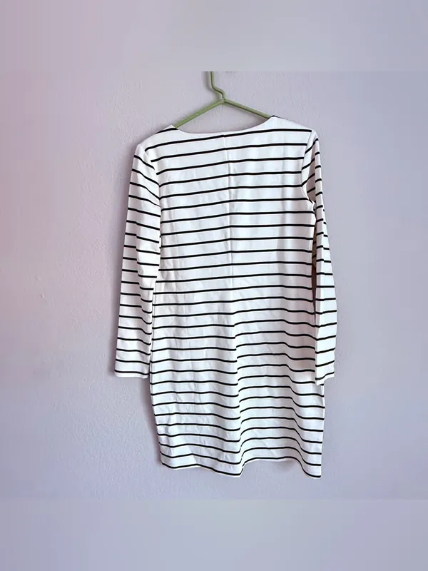 H&M Basic Long Sleeve Striped Sweater Dress Size Medium New with Tags - Image 3