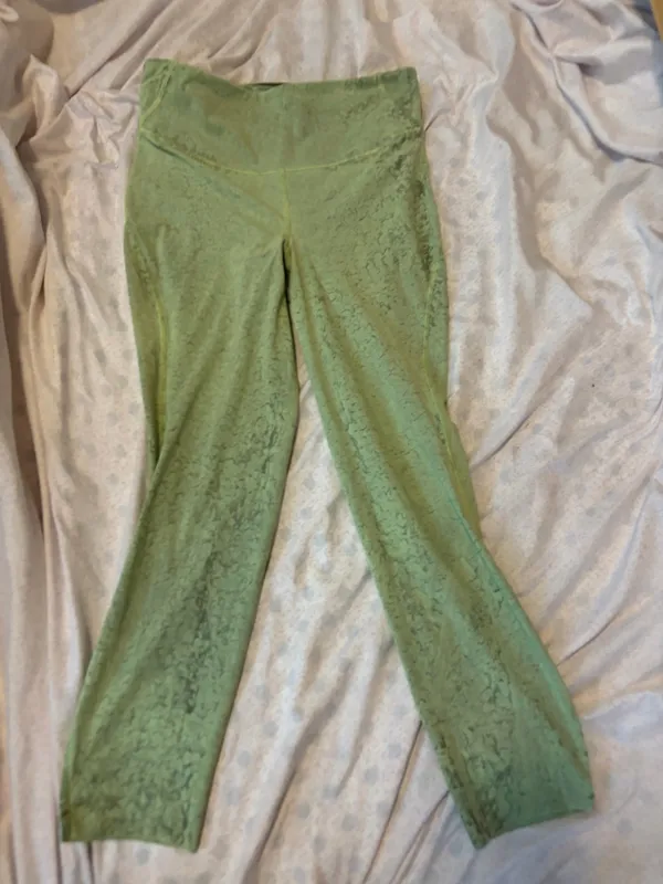 Lululemon Base Pace High-Rise Crop 23" City Grit Green Multi - Image 4