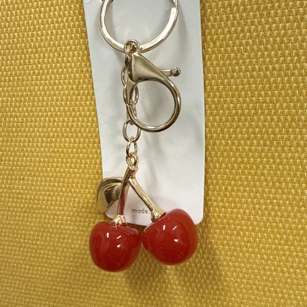 Mint-Cherry Keychain Charm Red Gold Tone w/ Gold Tone Leaf NWT Purse Bag Charm‎ - Image 4
