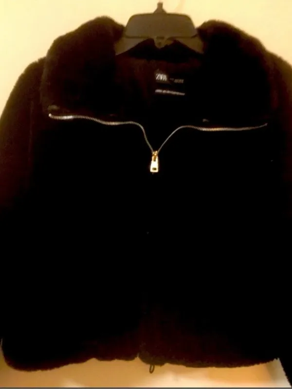 Zara Black Teddy Zip-Front Jacket - Image 4