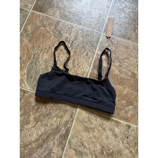 Skims Fits Everybody Scoop Bralette Onyx XS - Image 3