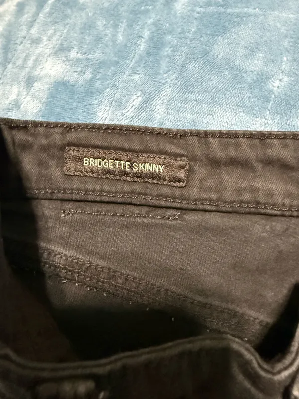 Lucky Brand Bridgette Black Distressed Skinny Jeans - Image 5