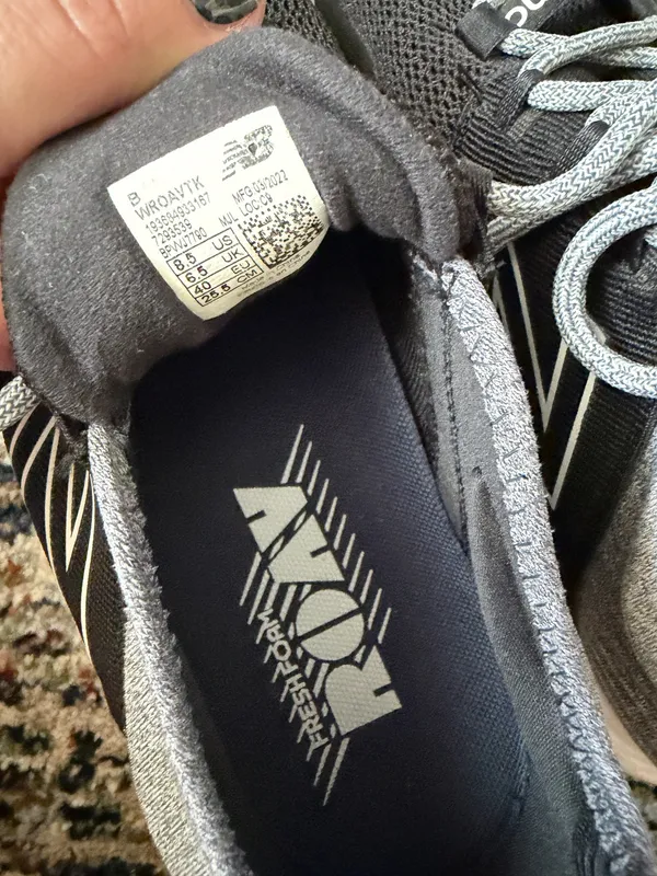 New Balance Sneakers - Image 4