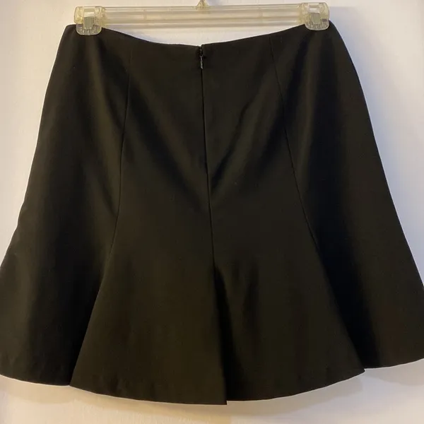 Black Skirt Size 6 - Image 5