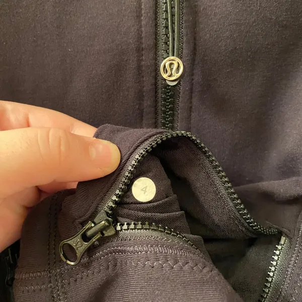 Lululemon Forme Black Jacket Size 4 Brushed Luon Material Full Zip Mid Hip - Image 5