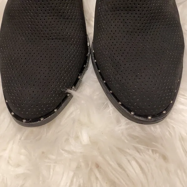 Steven by Steve Madden Cirsi Black Ankle Bootie - Image 7