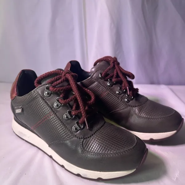 PIKOLINOS women Brown and Burgundy Sneakers - Image 5