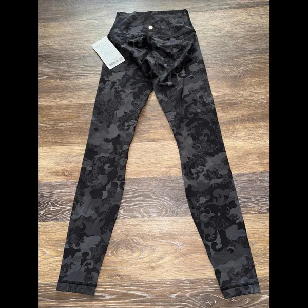 Lululemon Align High Rise 28” Hidden Heritage Lace Black Multi Size 4 NWT - Image 2
