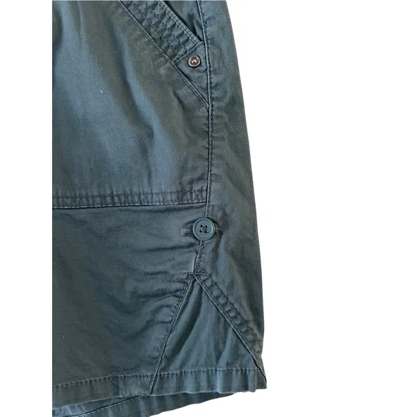 Unionbay Gray Cargo Hiking Shorts Women Sz 4 - Image 5