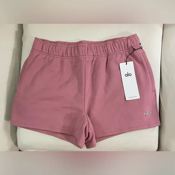 ALO Yoga NWT Accolade Short in Pink Wild Rose Size L - Image 6