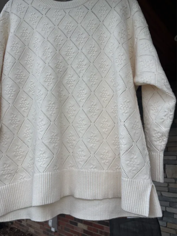 NWT Cyrus Cream Sweater!  XL - Image 11