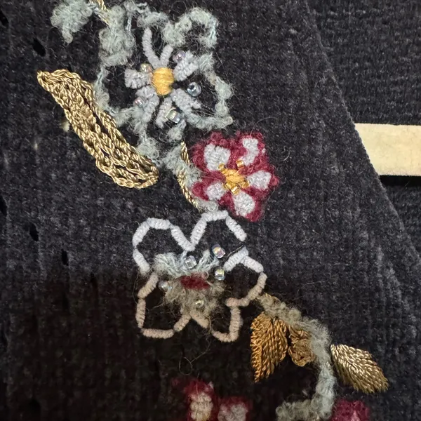 Vintage Koret Sweater Vest Floral‎ Embroidery Button Front Sz S - Image 8