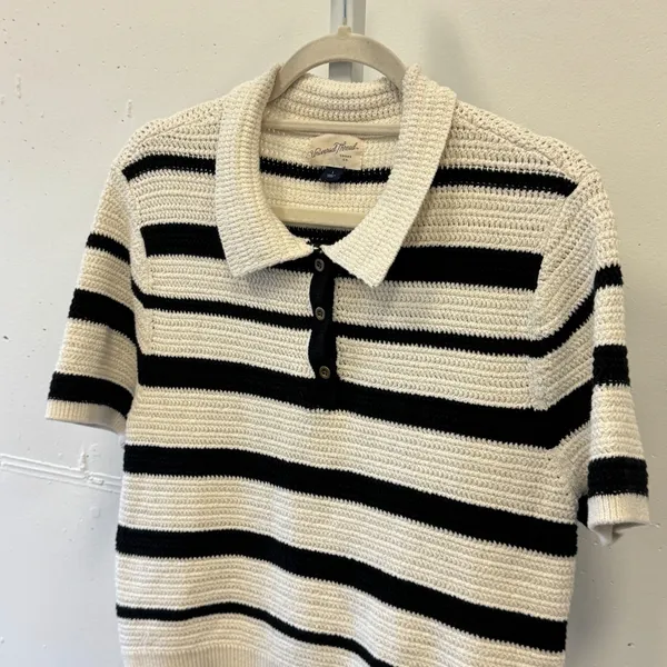 Universal Thread Women's‎ Striped Crochet Polo Knit Sweater White Black Large - Image 4
