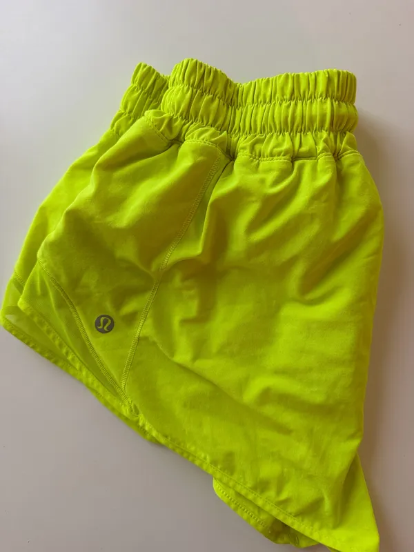 Lululemon Hotty Hot Shorts Neon Yellow 2.5" - Image 4