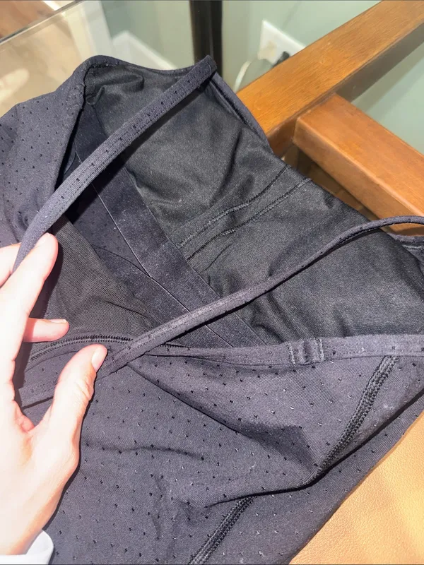 Lululemon Power Y Tank *Luon Shine Dot Black size 6! - Image 7