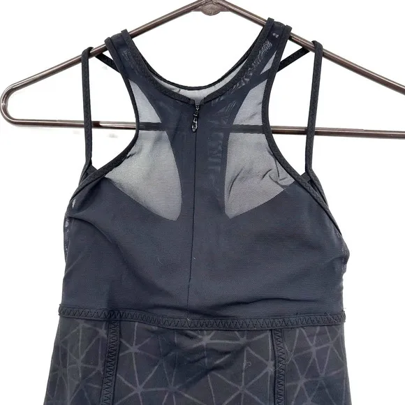 Lululemon‎ size 4 Fresh in Mesh black bra tank luxtreme mesh black silver - Image 3