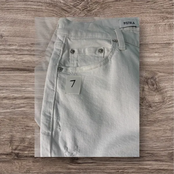 NWOT Pistola Women's White Jennifer Skinny Lightly Distressed Ankle Jean Size 26 - Image 5