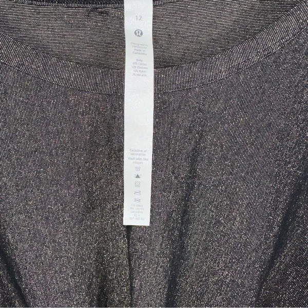 Lululemon Women's 12 Black and Gold Metallic Crescent Spark Athletic Tee Top - Image 5