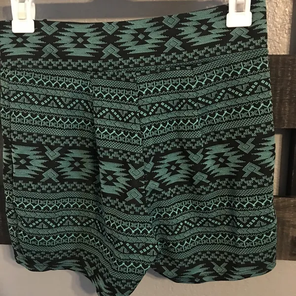 A’Gaci Women’s Shorts - Image 3