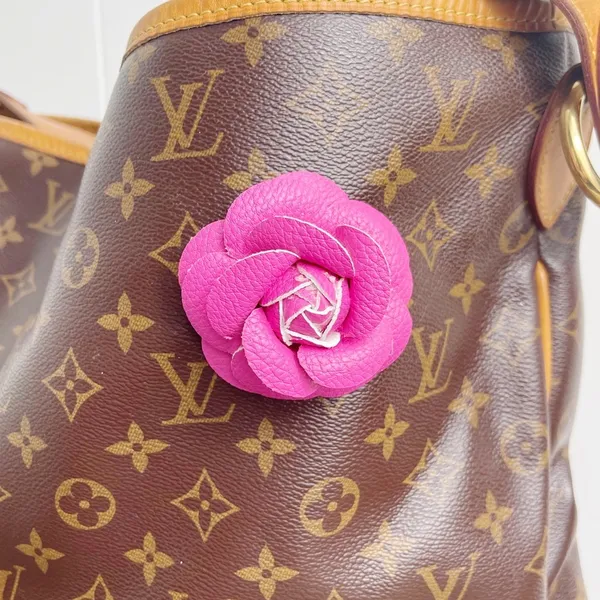 Camellia Flower Vegan Leather Magnetic Bag Charm - Image 3