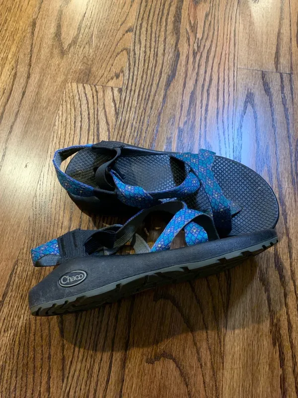 Chacos Women's Classic Athletic Hiking Sandals Blue Pattern Size W8 - Image 3