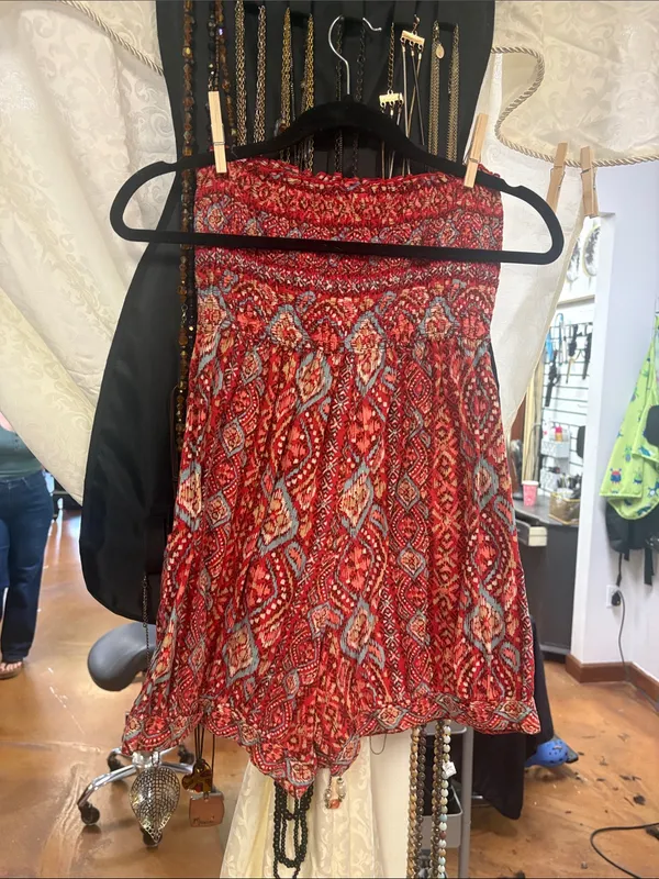 Xhilaration Red Patterned Smocked Romper - Image 3