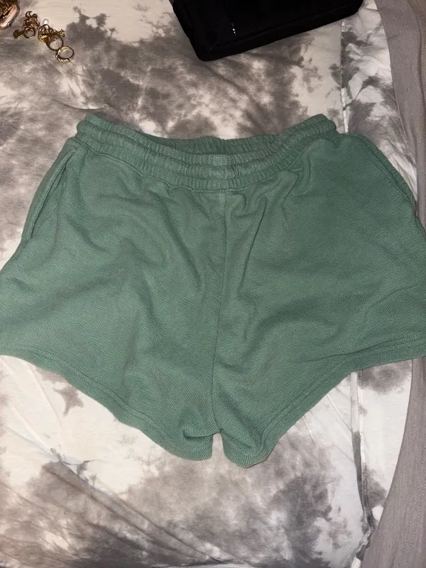 Universal Threads Shorts - Image 4