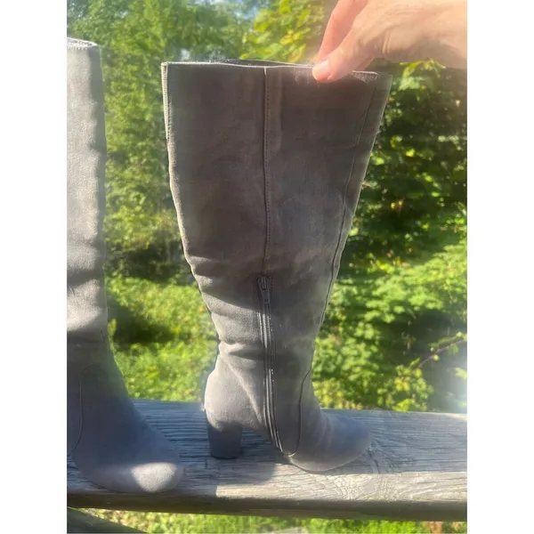 Metaphor Camille Gary Faux Suede Heeled Boots Sz 6.5 - Image 2