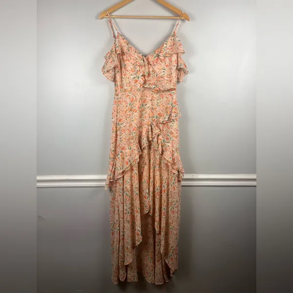 ASTR the Label Pemberly Dress in Peach Orange Floral high low size medium - Image 3