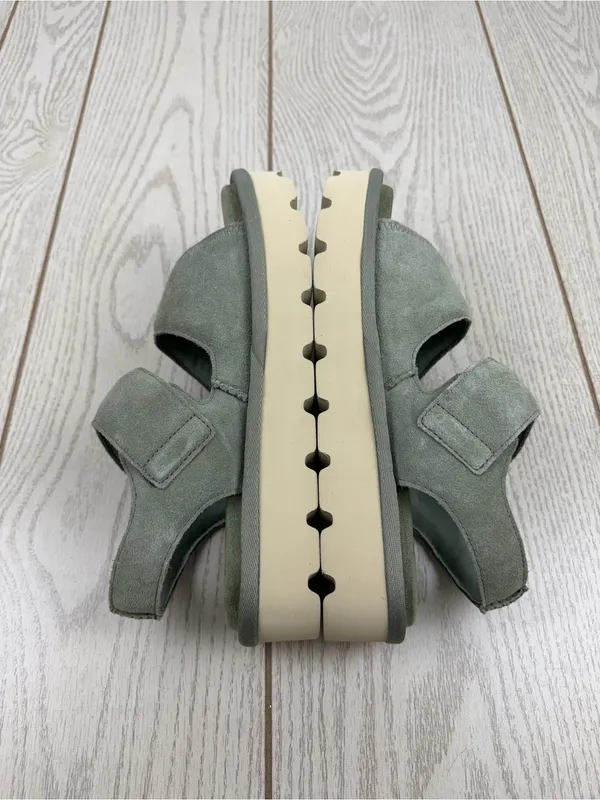 Koolaburra by UGG Women's Tizz Suede Slide Sandals US9 Limewash $80 - Image 4