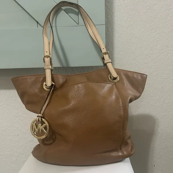 Michael Kors jet set carryall tan/cream - Image 11