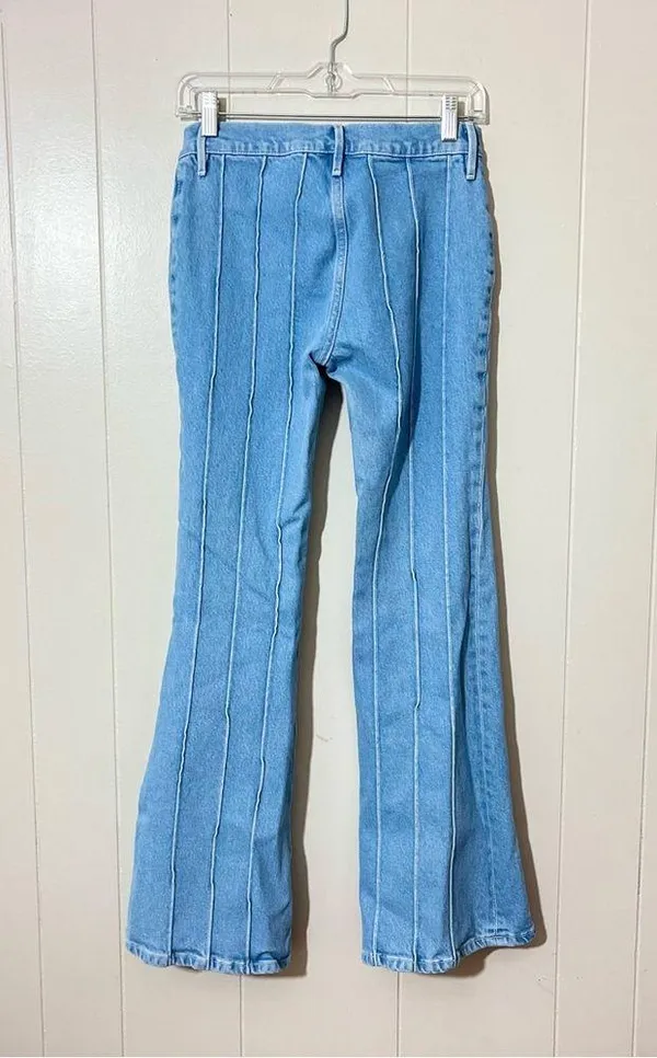 Frame Jeans Vanderbilt Women's Light Blue Low Rise Flare Size 25 - Image 5
