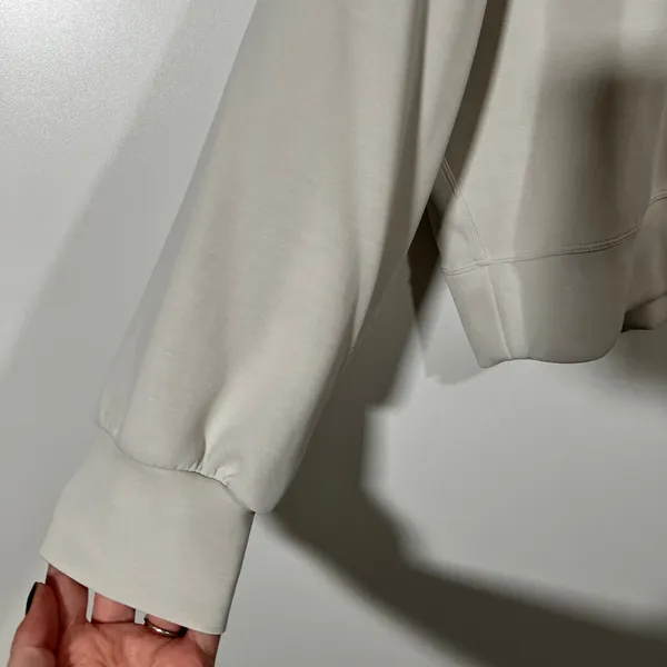 Lululemon Softstreme Oversized Cropped Crew in White Size 10 - Image 5