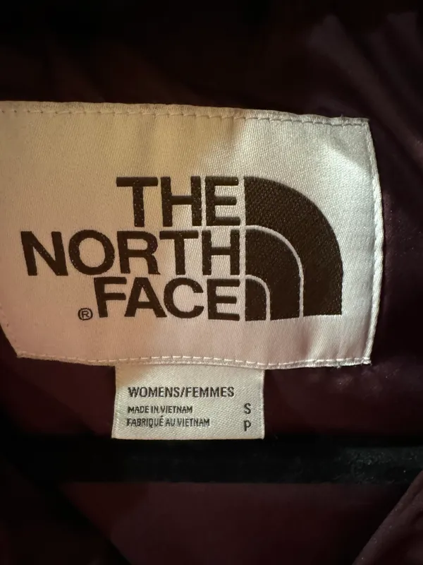 North Face Puffer Vest Women’s - Image 3
