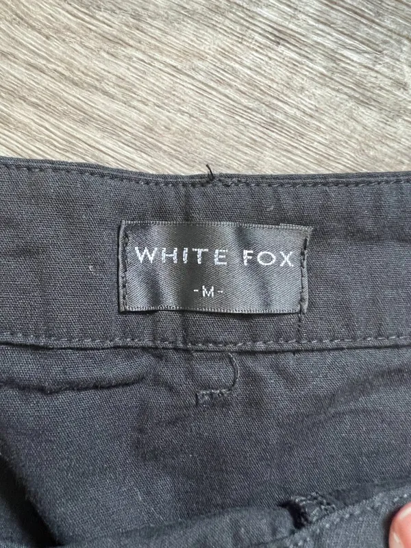 White Fox medium black mini skirt - Image 9