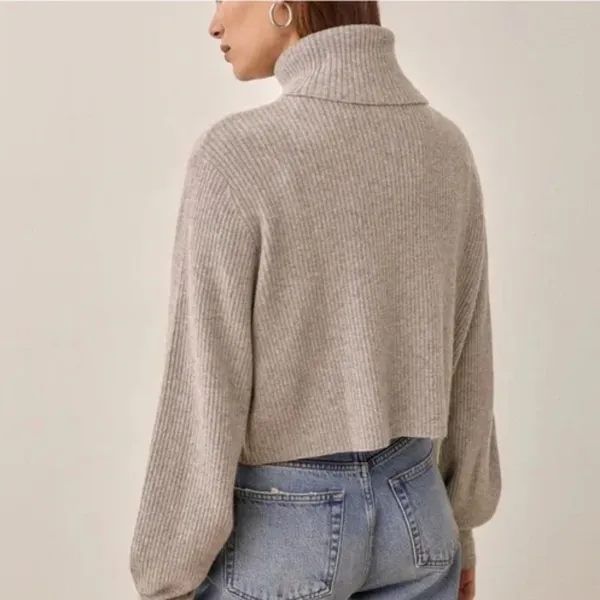 Reformation | Luisa 100% Cashmere Turtleneck Cropped Sweater in Grey size‎ Large - Image 2