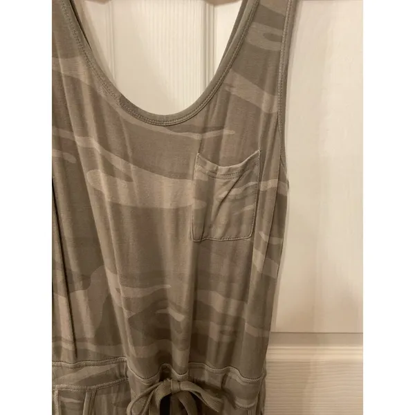 Thread & Supply Sage Camo Soft Elastic Waist Jumper, S - Image 3