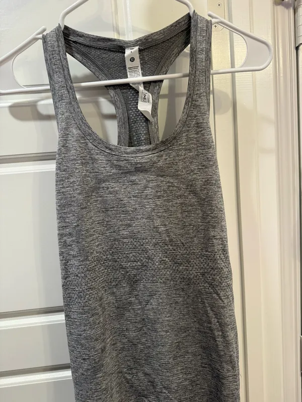Lululemon Swiftly Tech Racerback Tank Hip 2.0 Length - Image 5
