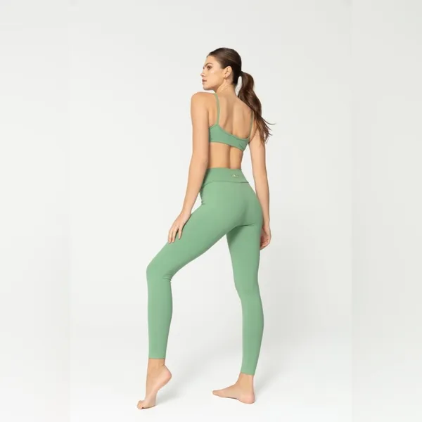 Booty By Brabants Sage Green Textureless‎ Leggings - Image 5