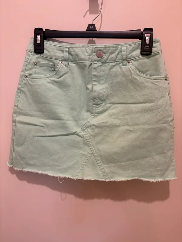 Forever 21 Mint green mini skirt - Image 2