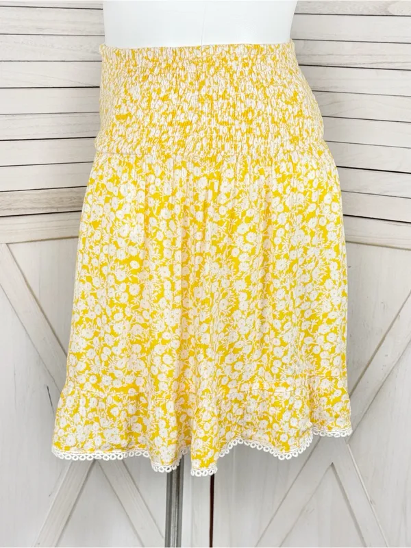 Lost + Wanderer Floral Lace Hem Smocked Waist Mini Skirt Yellow White XL Cottage - Image 2