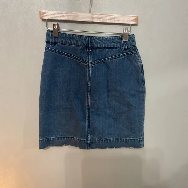 H&M Women Denim Mini Skirt Button Front Medium Wash Blue Size 4 - Image 3