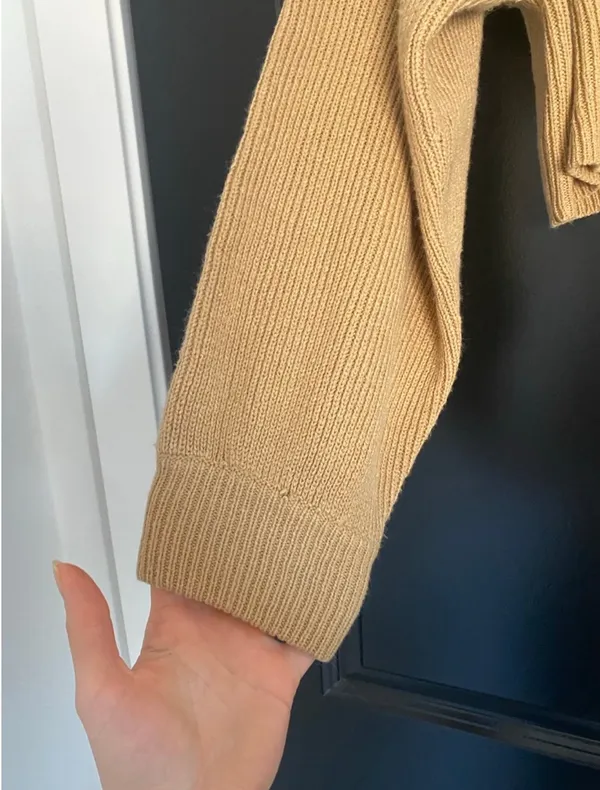 H&M sweater  - Image 6